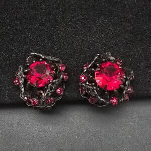 Frank Hess Amourelle Red Rhinestone Clip On Earrings Vintage Glam Jewelry